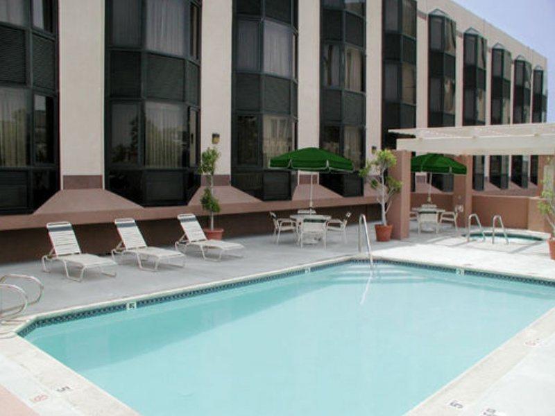 Holiday Inn Long Beach-Downtown Area Einrichtungen foto